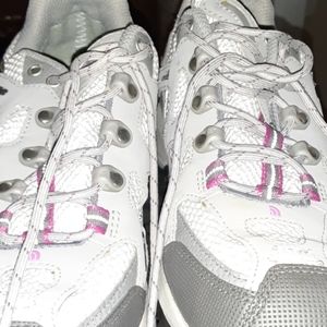 Womans  North  Face  sneakers  8.5